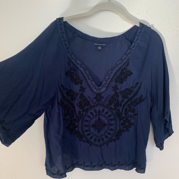 💐BUNDLE 3 for $20💐 American Eagle Tee with Embroidery - Picture 1 of 5